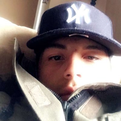 Profile Picture of Jon (@_JonMadera) on Twitter