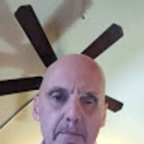 Profile Picture of Shawn Galyon (@shawngalyon8) on Poshmark