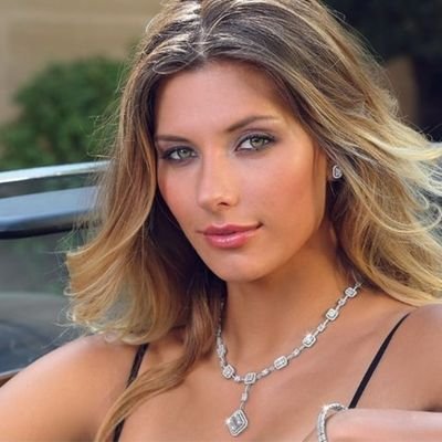 Profile Picture of Camille Et Iris (@CamilleetIris1) on Twitter
