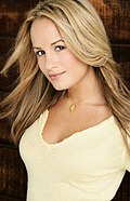 Profile Picture of Jenn Brownon Wikipedia
