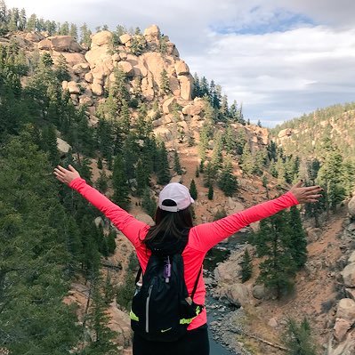 Profile Picture of Danielle Hulbert (@themathmatters) on Twitter