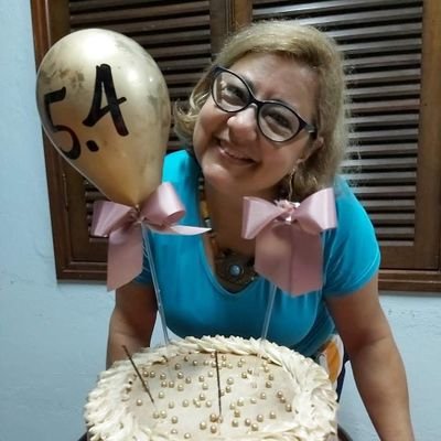 Profile Picture of Lúcia Helena Táparo Tolentino (@LuciaTaparo) on Twitter