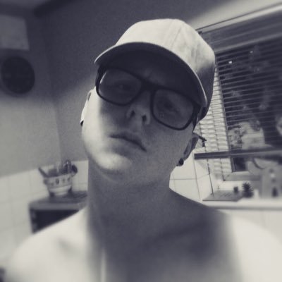 Profile Picture of Joshua Capon (@JoshuaCapon_) on Twitter