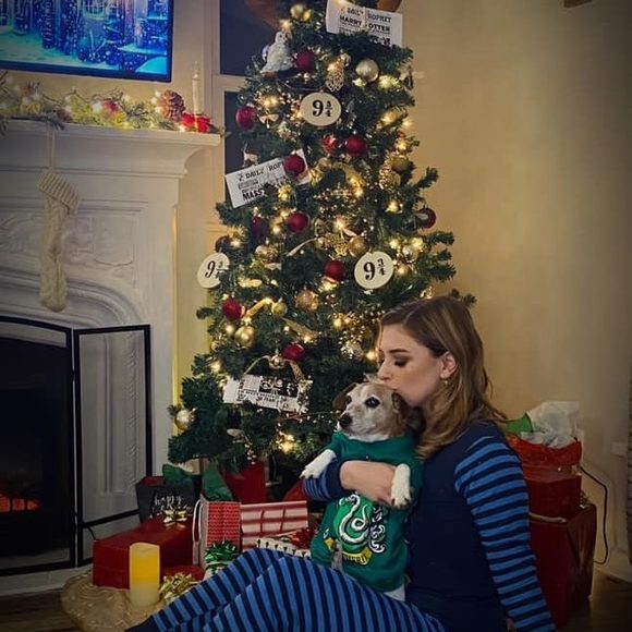 Profile Picture of Lauren Czukal (@lczukal) on Poshmark