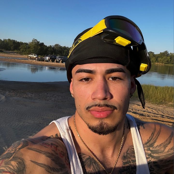 Profile Picture of Steven (@stevenxherrera) on Tiktok