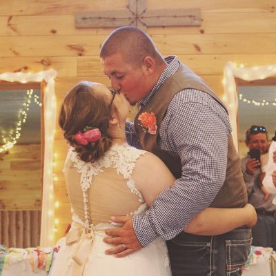 Profile Picture of Kayla Sharp 💕 (@mrsksharp18) on Twitter