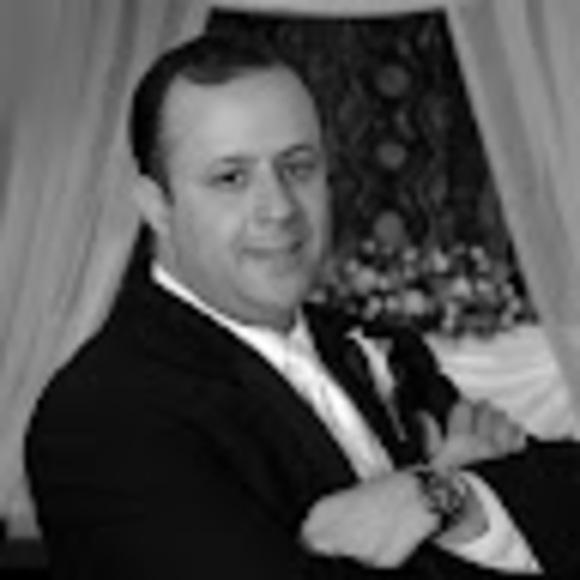 Profile Picture of Mark Hausner (@bluehat_deals) on Poshmark