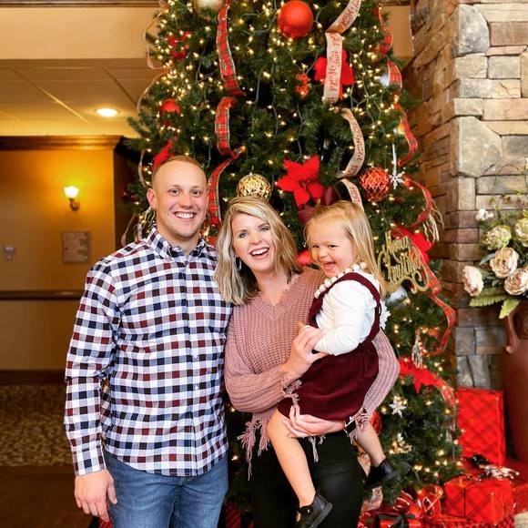 Profile Picture of Vickie Hargis (@kvhorner422) on Poshmark