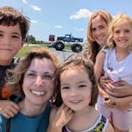 Profile Picture of Heidi Dowding (@heidi.dowding) on Facebook