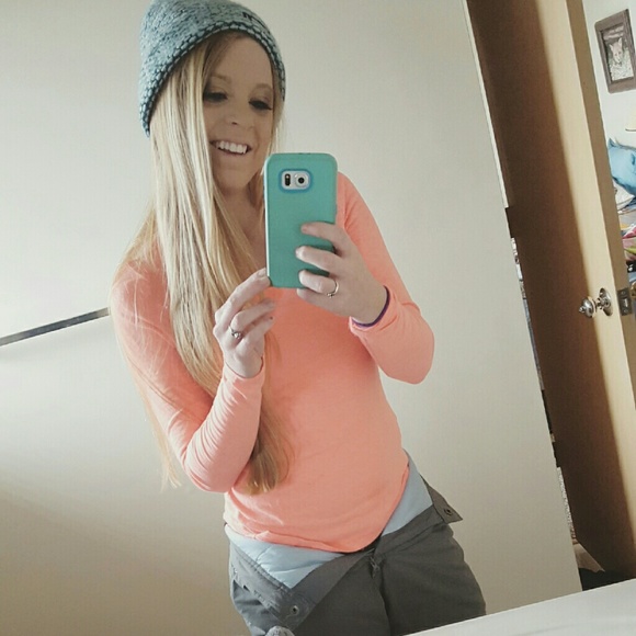 Profile Picture of Brittney Barrieau (@barrieaub) on Poshmark