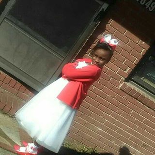 Tracee Ceaser - Facebook Profile Picture of Tracee Ceaser (@tracee.ceaser) on Facebook