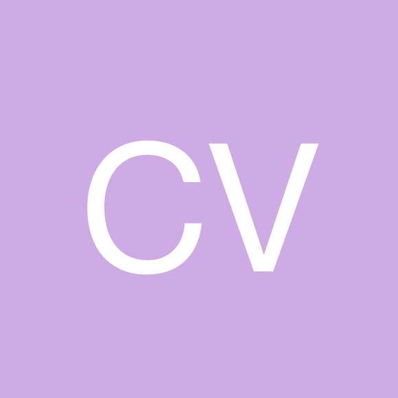 Profile Picture of Christine Vasvari (@chrisvasvari) on Poshmark