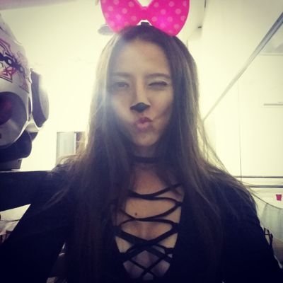 Profile Picture of Rosina López (@yungrapunzl) on Twitter