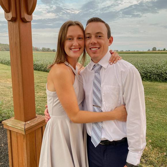 Profile Picture of Lea Dungan (@lea_dungan) on Poshmark