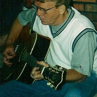 Profile Picture of Dave Necessary (@Justforefun) on Twitter