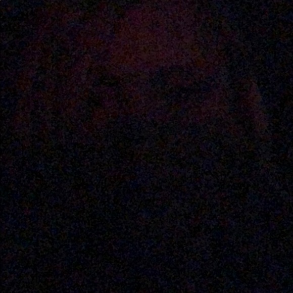 Profile Picture of Olivia Tudor (@olivia3olivia) on Poshmark