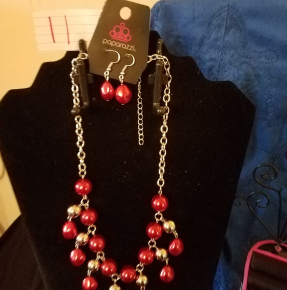 Profile Picture of Deborah Reibsome (@deborahreibsome) on Poshmark