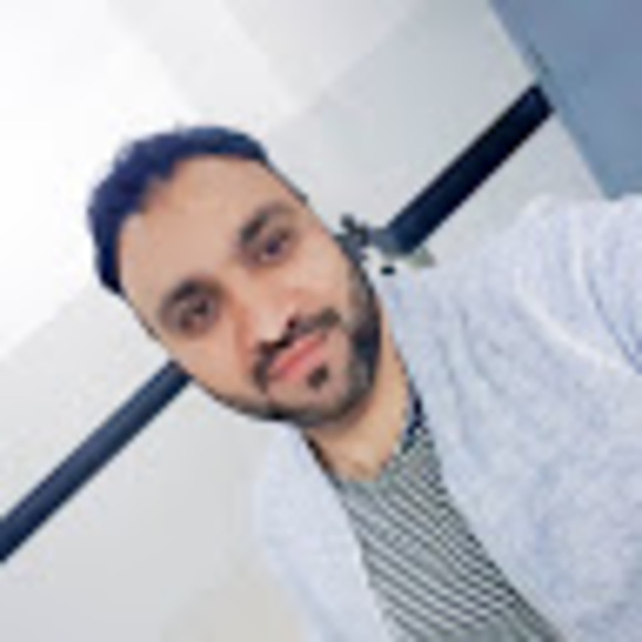 Profile Picture of Ali raza Shah (@alishah110) on Poshmark