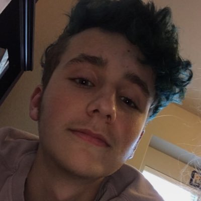 Profile Picture of Jordan (@jordanshute10) on Twitter