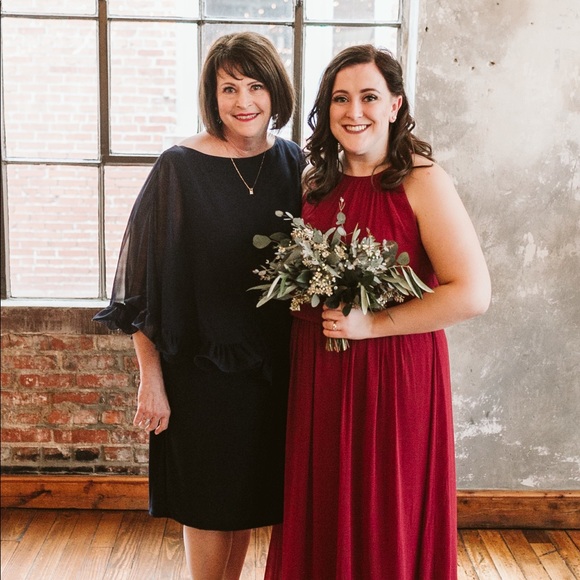 Profile Picture of Rachel & peggy Tingle (@liltingz) on Poshmark
