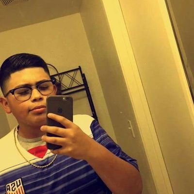 Profile Picture of Andrew Bautista (@tubby_47) on Twitter