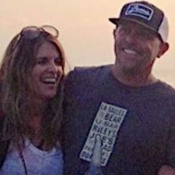 Profile Picture of Andrea Stanford (@design_workshop) on Poshmark