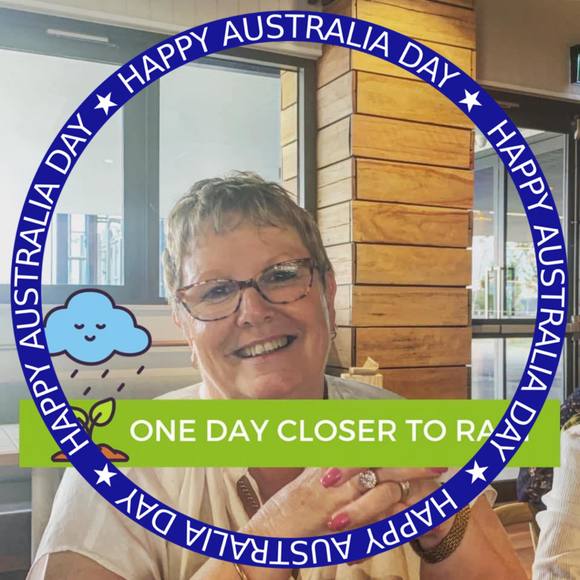 Profile Picture of Karen Lynagh (@karenlynagh) on Poshmark