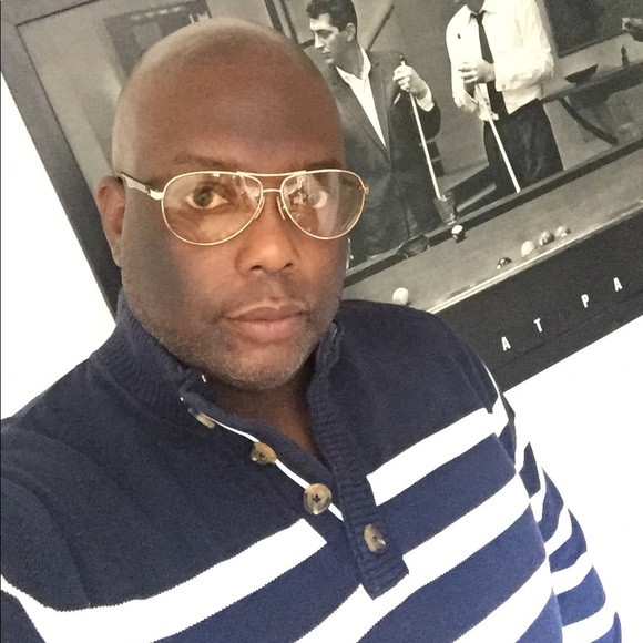 Profile Picture of Ivan Tibbs (@topseller01) on Poshmark