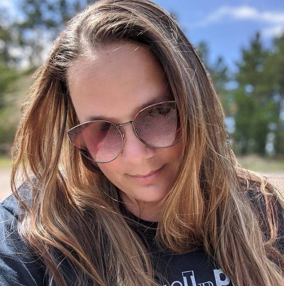 Profile Picture of Katy Barum (@katygibbs21) on Poshmark