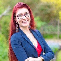 Profile Picture of Catherine King (@Catherine_King0) on Twitter