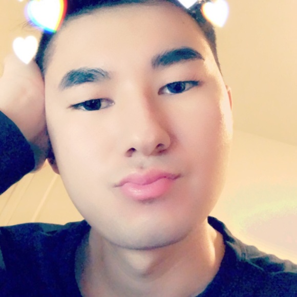 Nathan Escobar - Poshmark Profile Picture of Nathan Escobar (@nateyce) on Poshmark