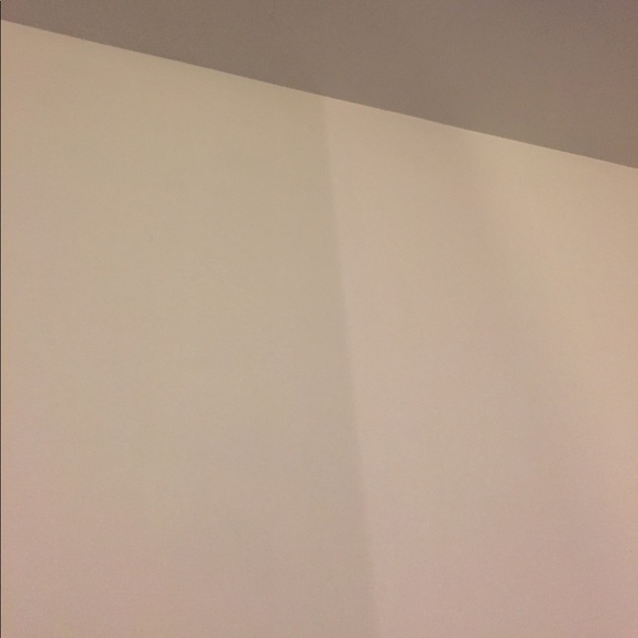 Profile Picture of Ray Alexander (@ralex23) on Poshmark