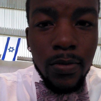 Profile Picture of Jared Lamar Smith (@SheWent2Jareds) on Twitter