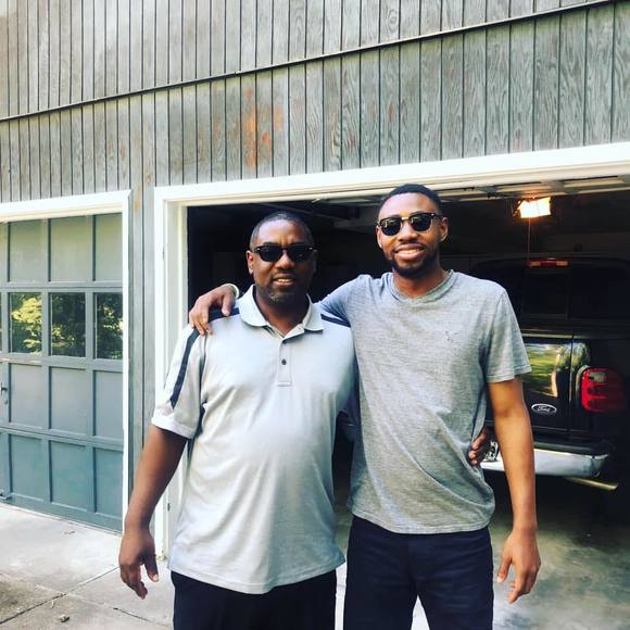 Profile Picture of Chris Carruthers (@cbreeze187) on Poshmark