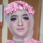 Profile Picture of Linda Dewi_wedding_jogja (@yullianaserlinda_makeup) on Instagram