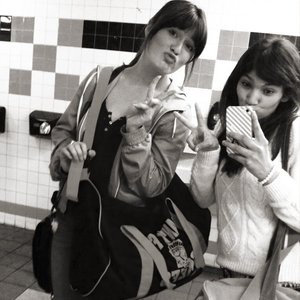 Profile Picture of Paulina Warren (@pauuulweeezy) on Myspace