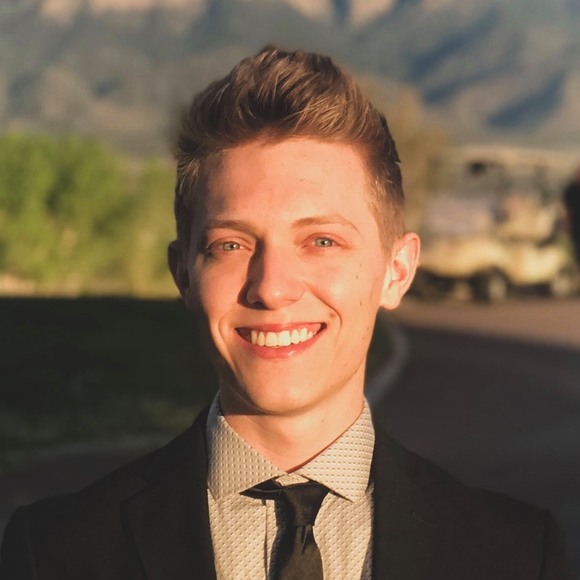 Profile Picture of Dawson Eslinger (@clawsonator7) on Poshmark