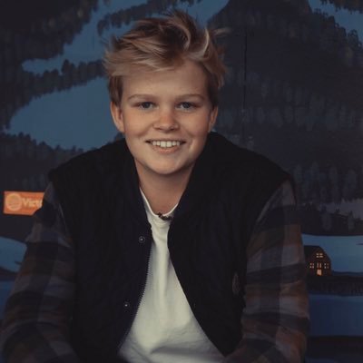 Profile Picture of Lucy Schultz (@LucySchultz10) on Twitter