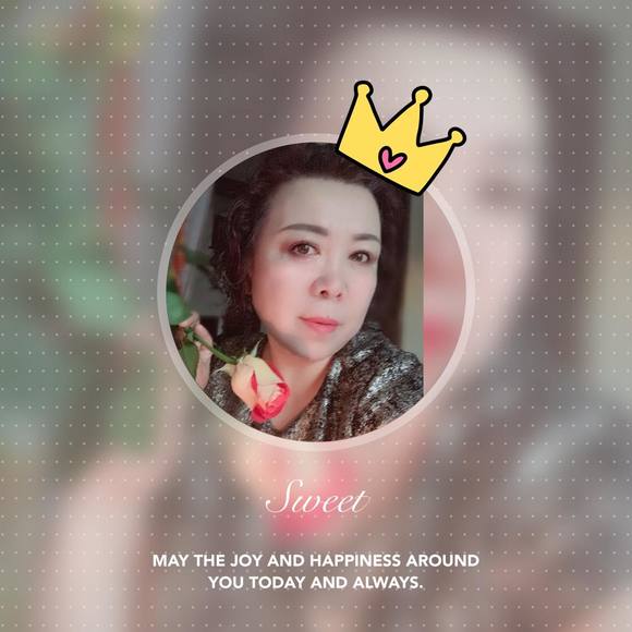 Profile Picture of Lopez Lily (@1439917231) on Poshmark