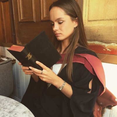 Profile Picture of Natalie Murray (@nsmurray93) on Twitter