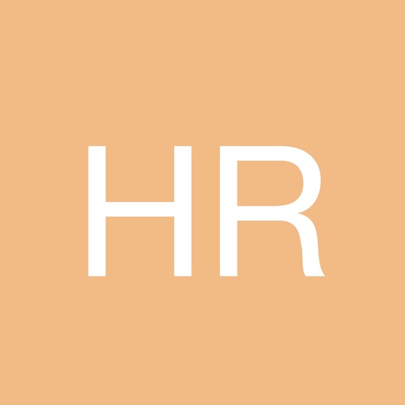 Profile Picture of Haley Roach (@rhull207) on Poshmark