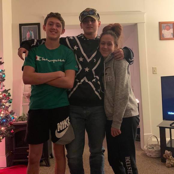 Profile Picture of Kenneth Willoughby (@kennethblake473) on Poshmark