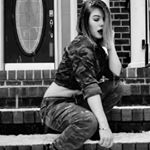 Profile Picture of Karrie Stuchell (@that.short.model_410) on Instagram