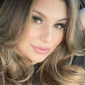 Profile Picture of Lauren Poole (@amberpoolel) on Pinterest