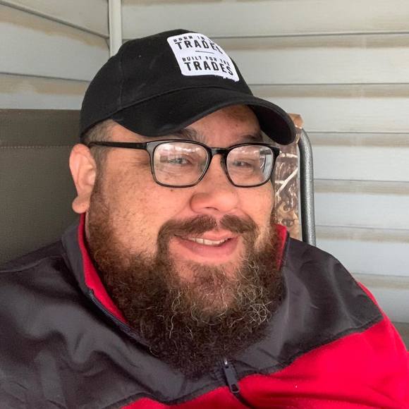 Profile Picture of Robert Almanza (@tex5944) on Poshmark