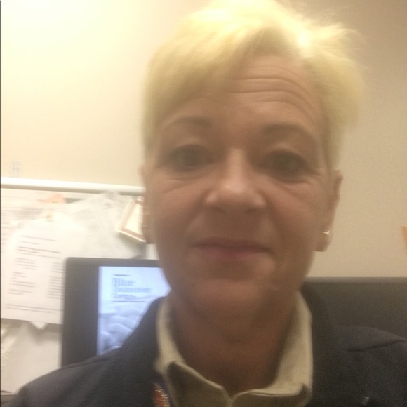 Profile Picture of Dawn Lemoine (@bonura0820) on Poshmark
