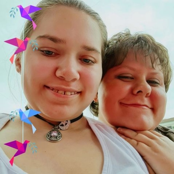 Profile Picture of Kelli Miner (@unicorndreamz03) on Poshmark