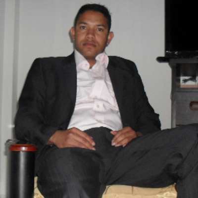 Profile Picture of Jonathan Hoyos (@NathanHoles) on Twitter