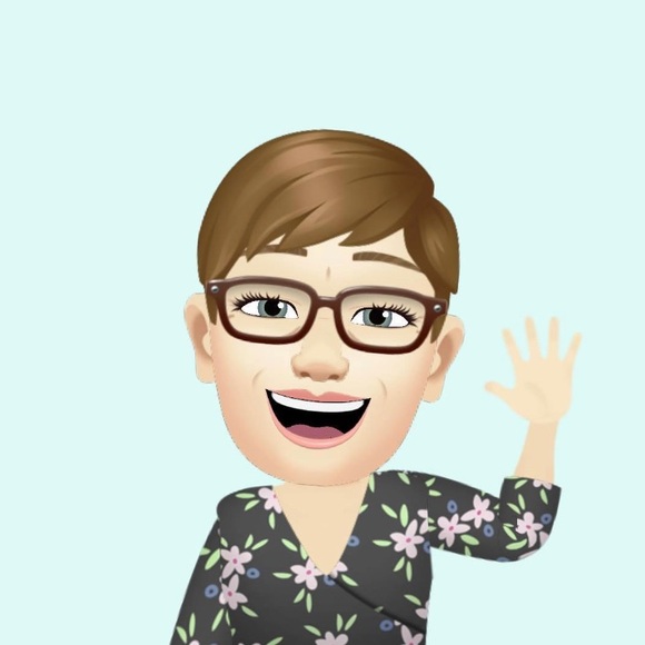 Profile Picture of Beth Milinsky (@beth_milinsky) on Poshmark