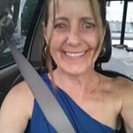 Profile Picture of Debbie Sharpe (@beachloving57) on Instagram
